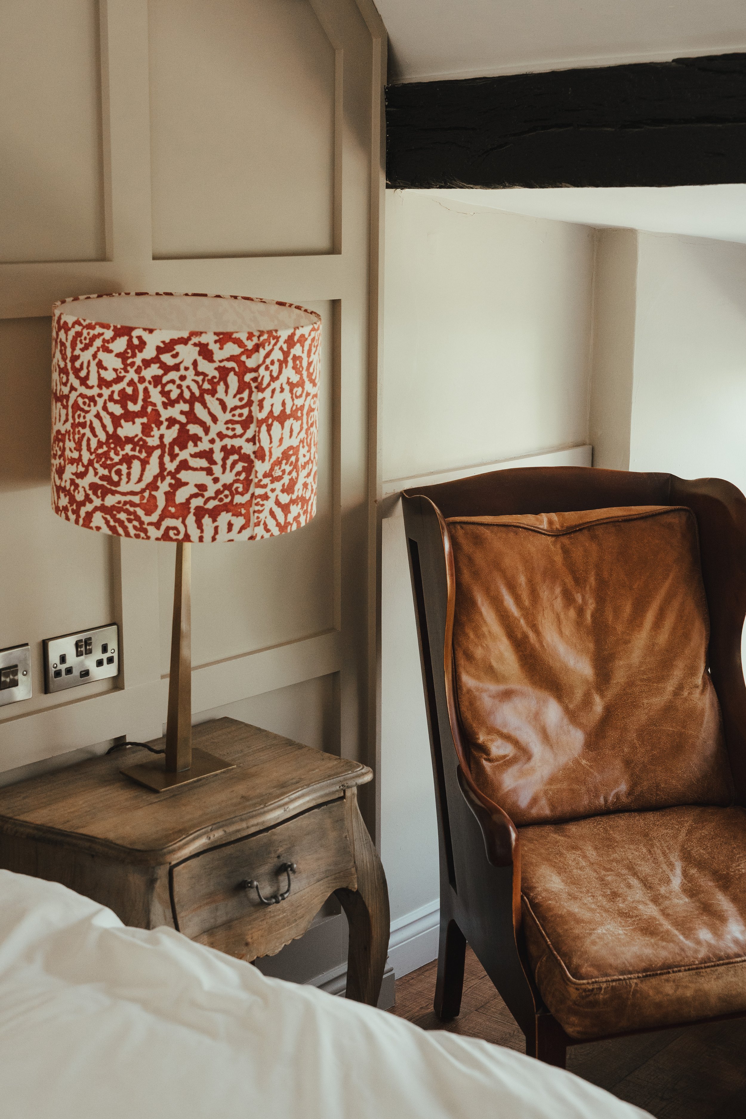The Crown004.jpg