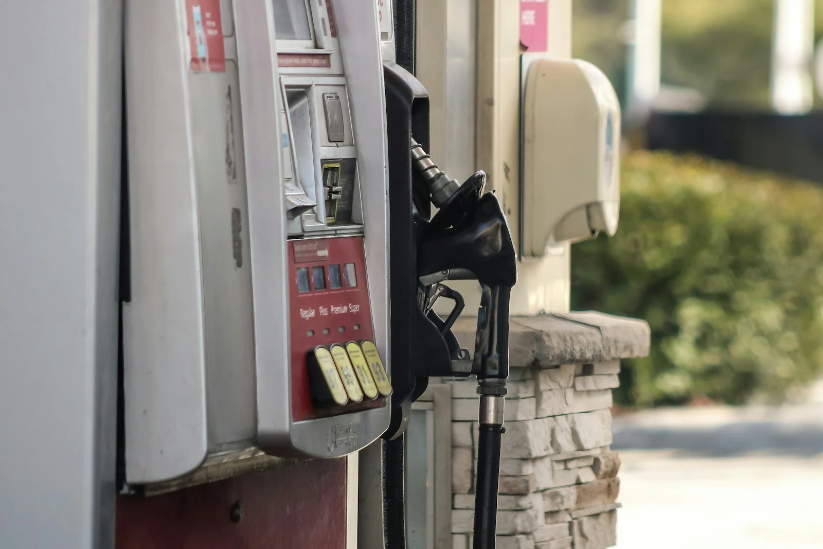 Jet Petrol Station, Kilmun