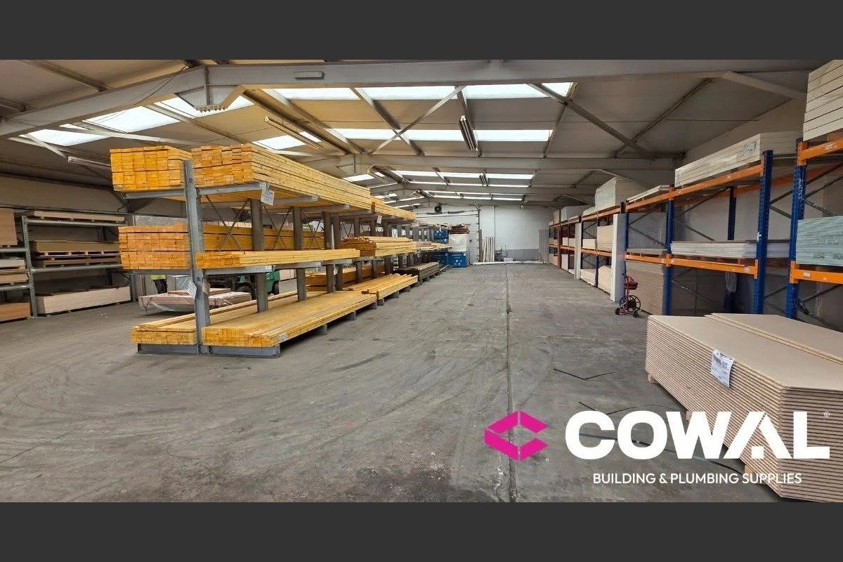 cowal-building-plumbing-supplies-2-fit.jpg
