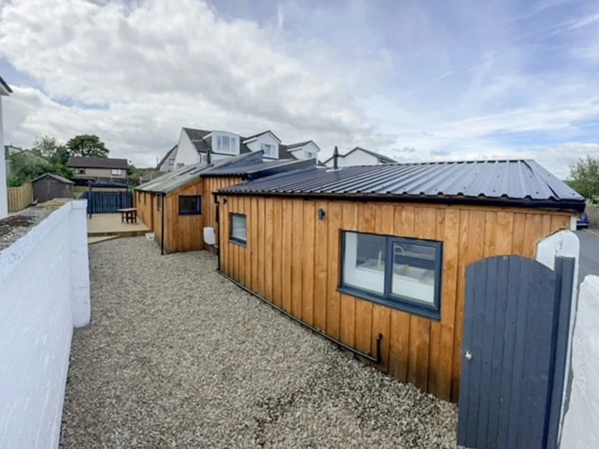 ardhu-cottage-1.jpg