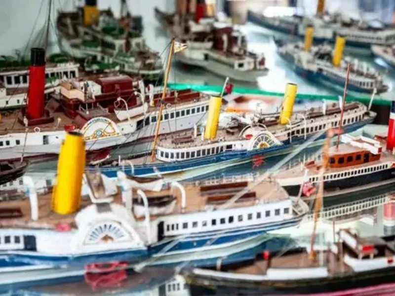 castle-house-museum-steamers.jpg