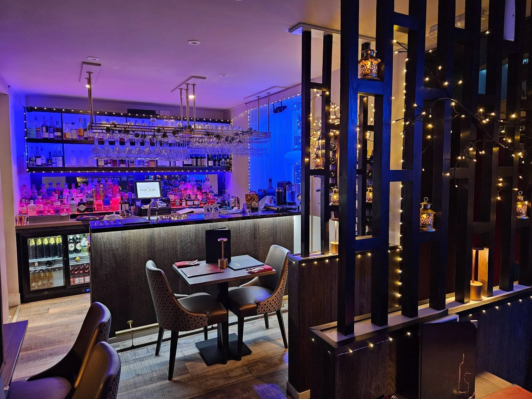fyne-raja-restaurant-2.jpg