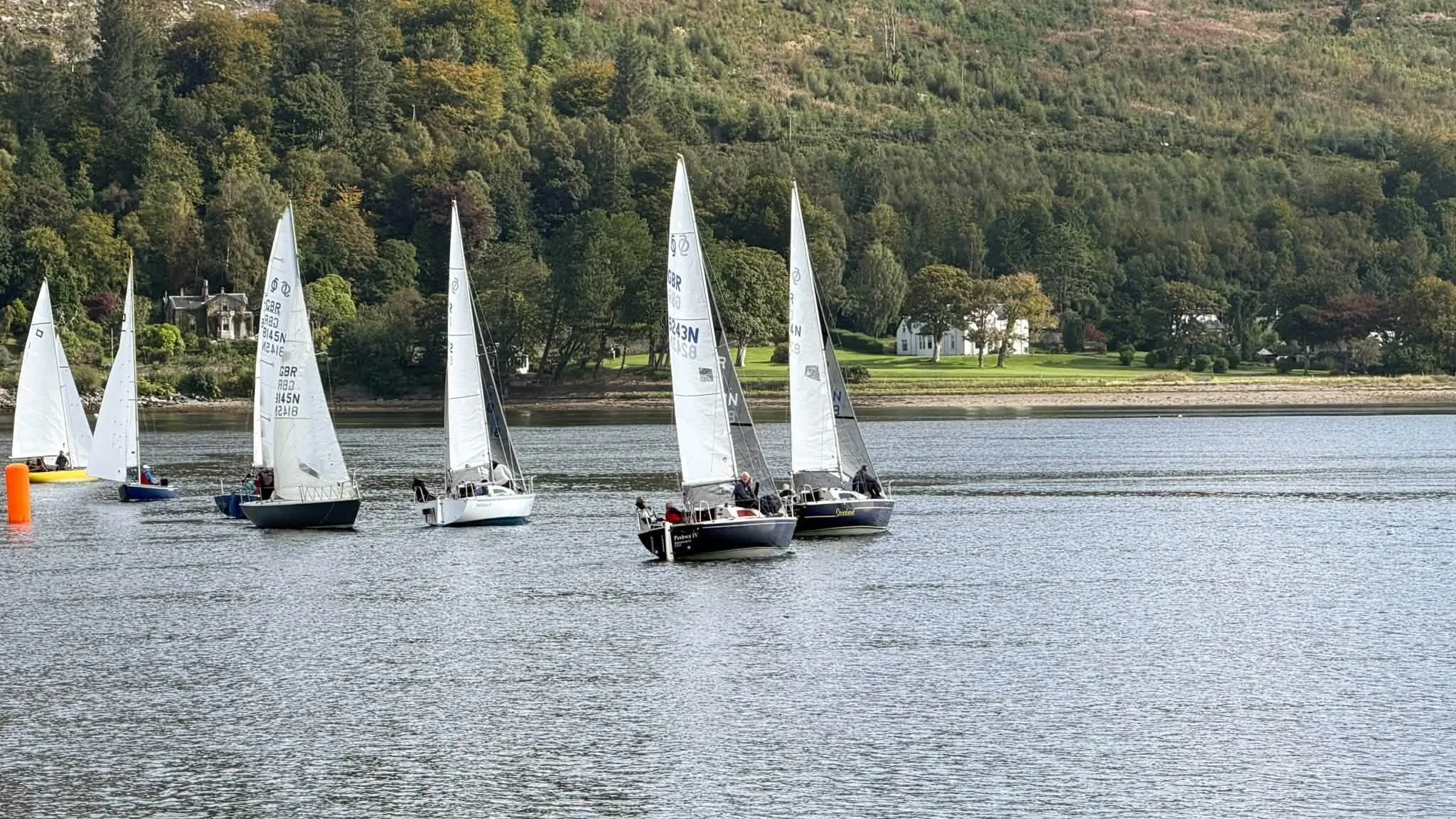 holy-loch-sailing-club-1.jpg