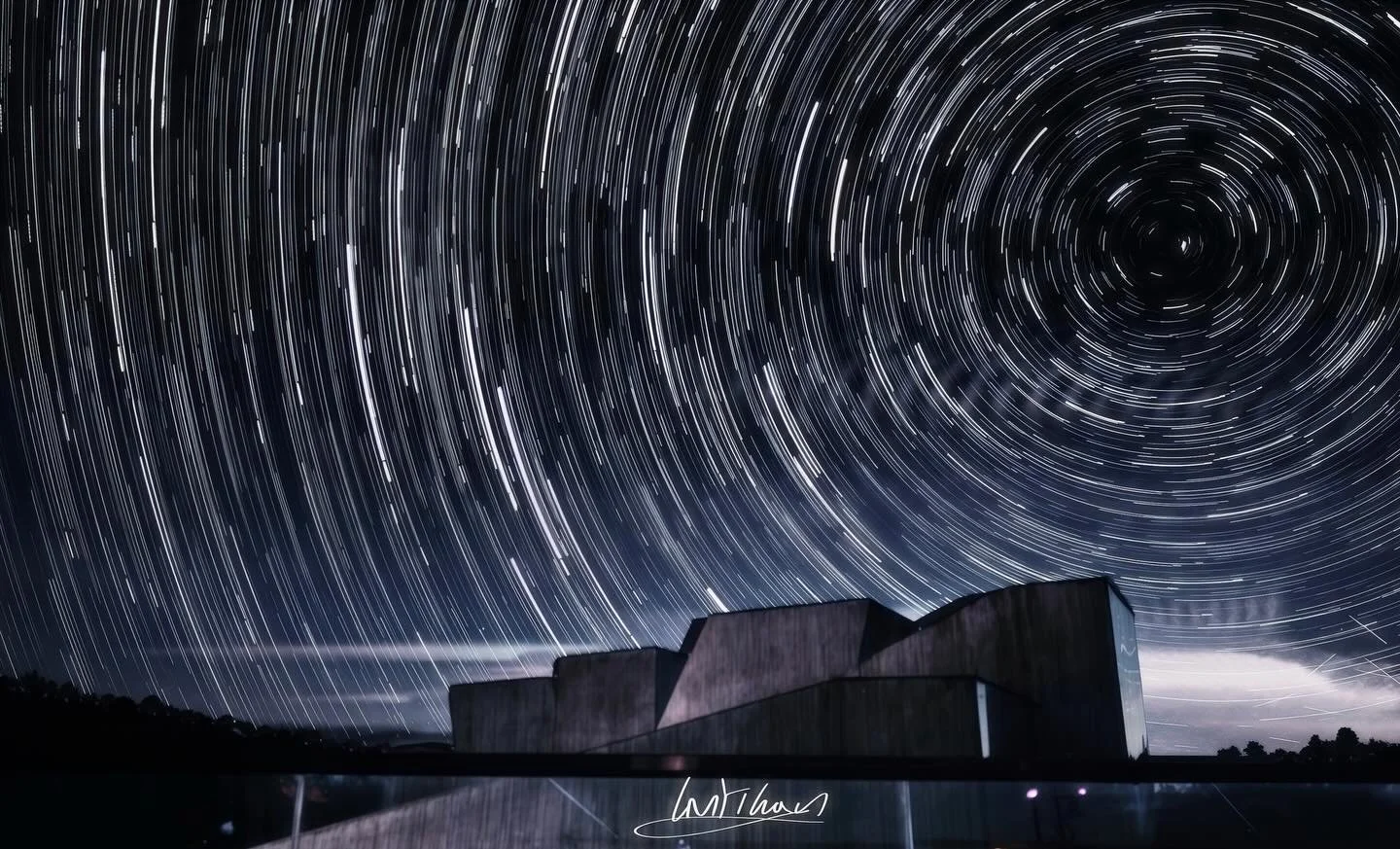 *This scene inspired “Starlit.” Click to listen to the song.*