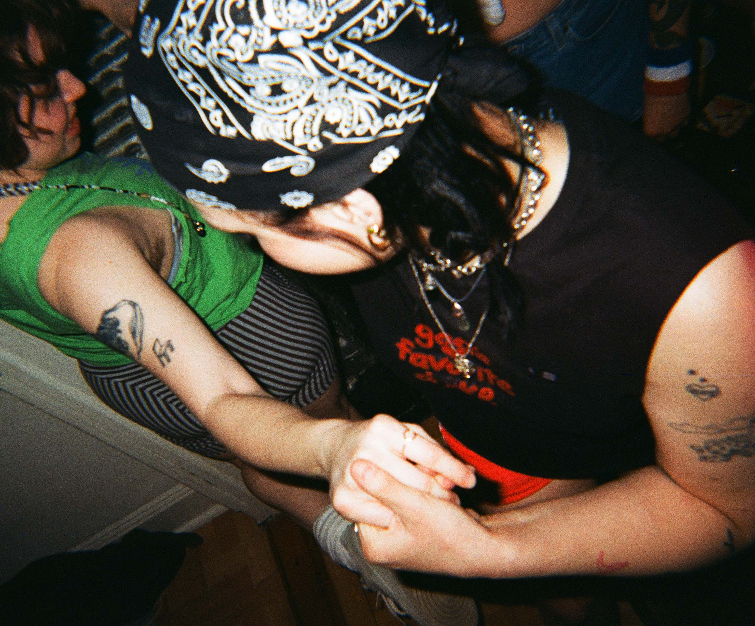 girlpartyparty 1.png