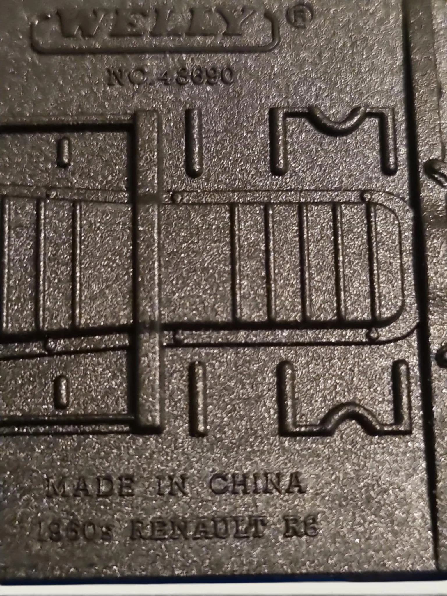 https://i.etsystatic.com/68183010/r/il/ccfe41/8616515727/il_fullxfull.8616515727_hm3j.jpg