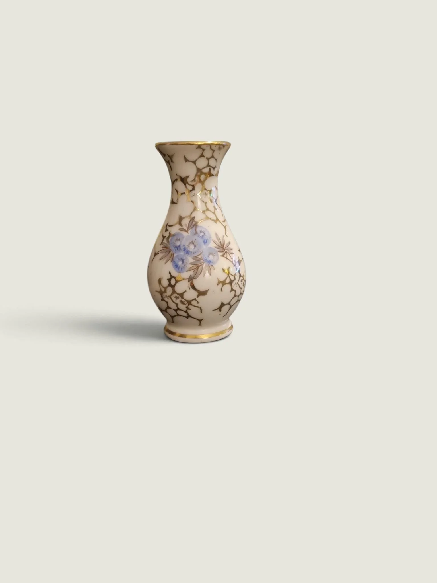https://i.etsystatic.com/68183010/r/il/631fdf/8568749284/il_fullxfull.8568749284_krbh.jpg