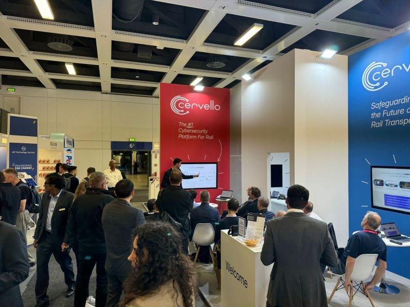 Cervello's booth