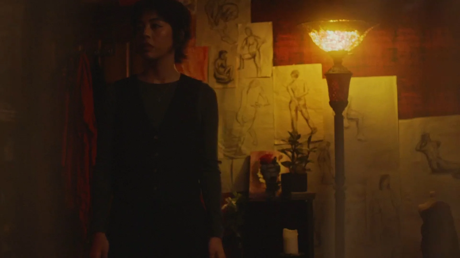 Hem_STILLS_2.15.5.jpg