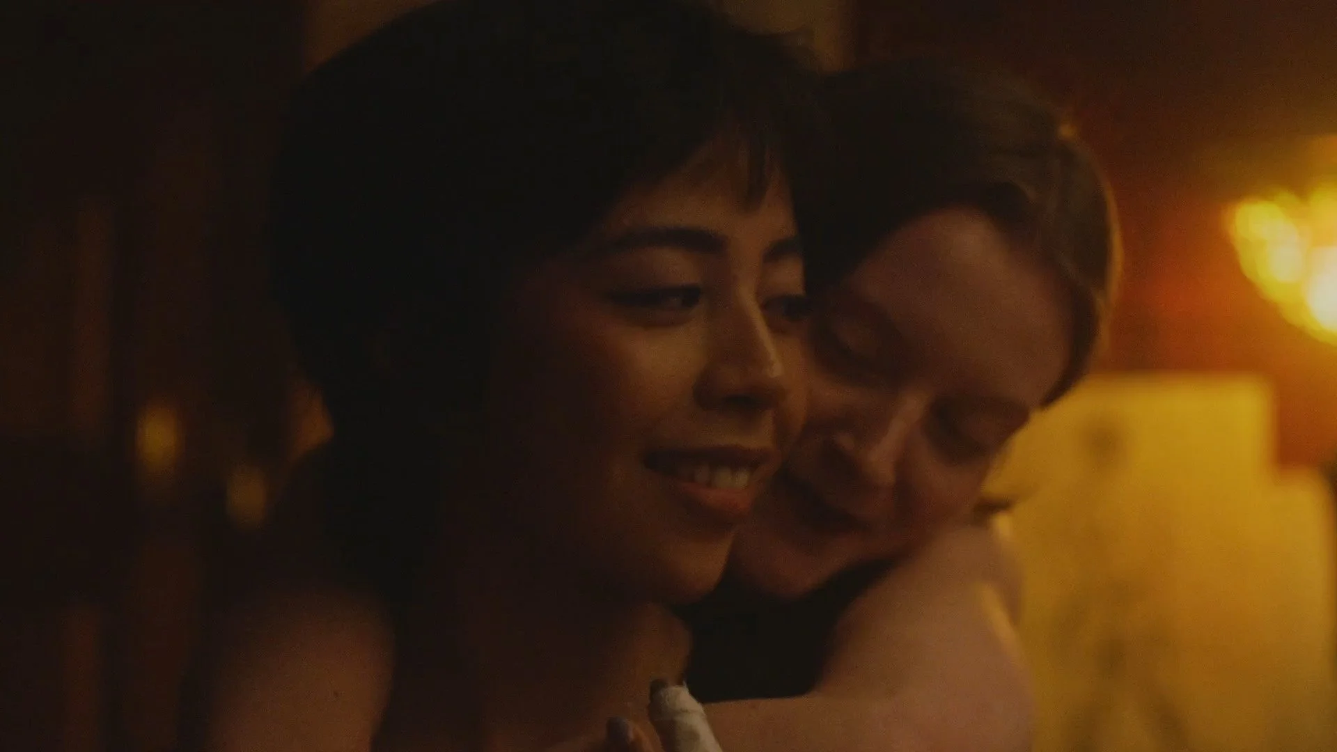 Hem_STILLS_2.15.6.jpg