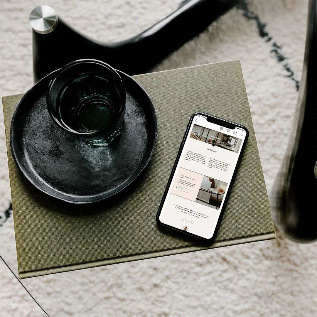 Email marketing mobile small.jpg