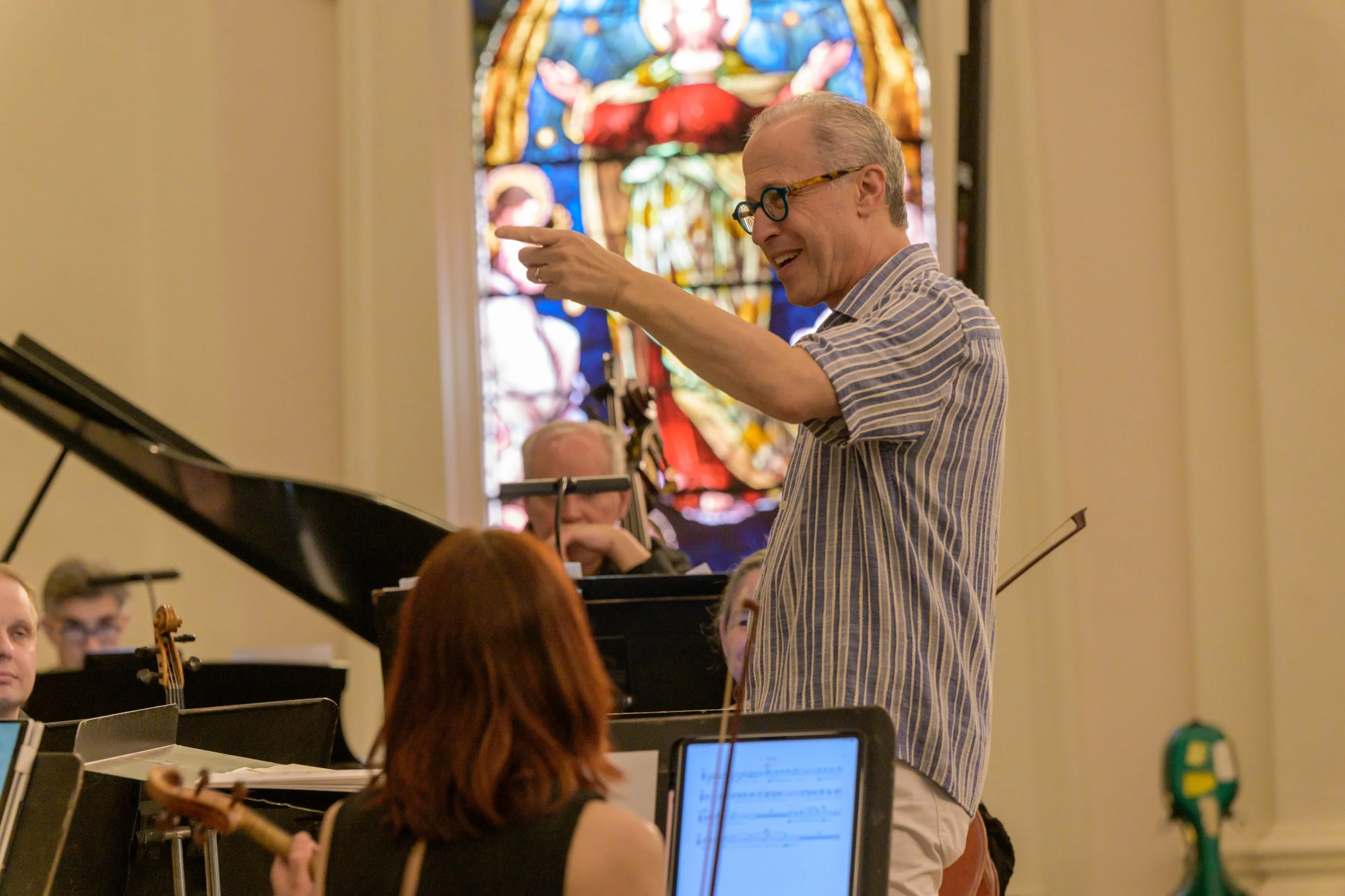  Music Director David Alan Miller conducts during “First Draughts” Reading Session at Bush Memorial Hall June 8, 2025 PC: Gary Gold Photography 