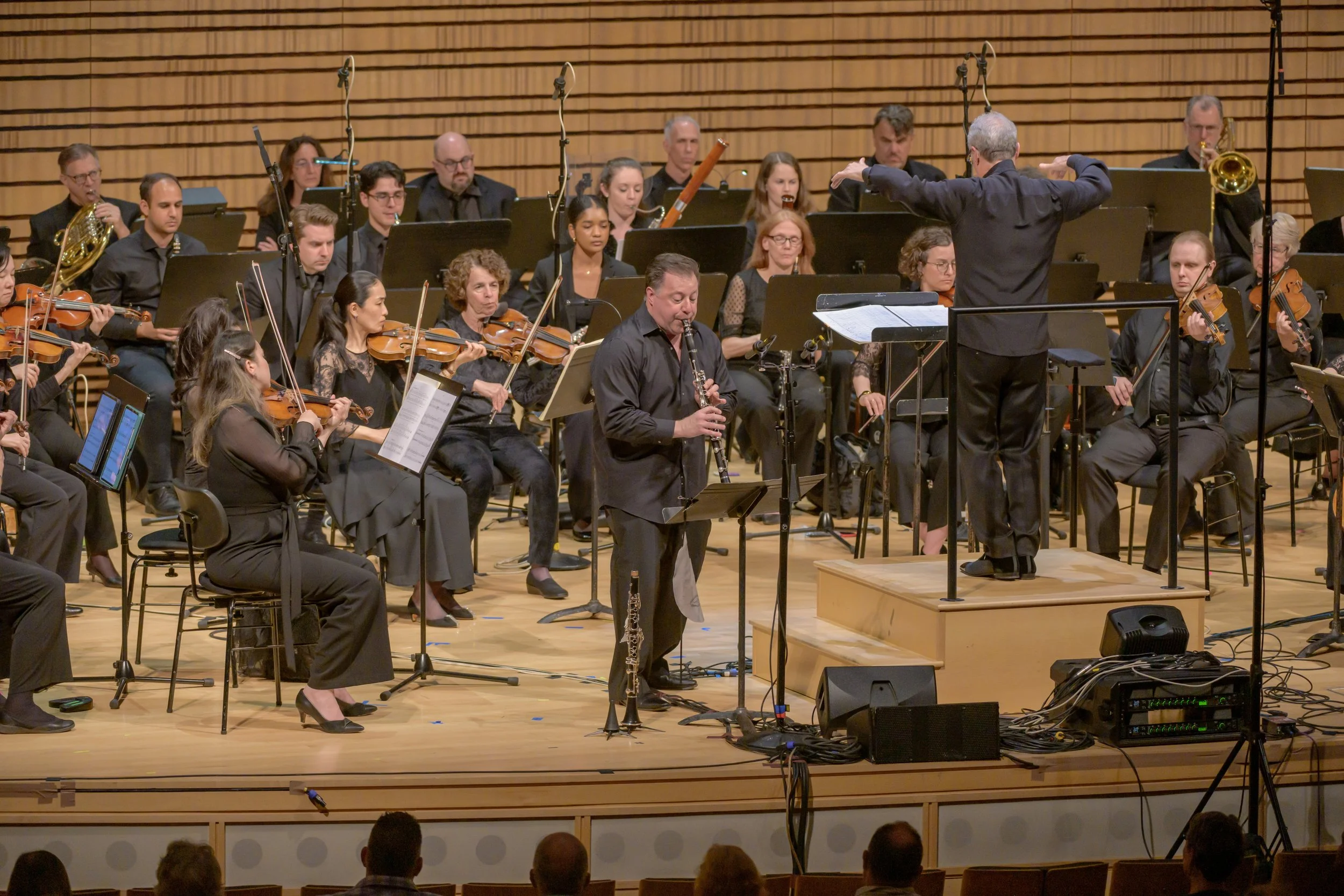  Clarinet soloist Stephen Williamson performs at EMPAC Concert Hall June 7, 2025 PC: Gary Gold Photography 