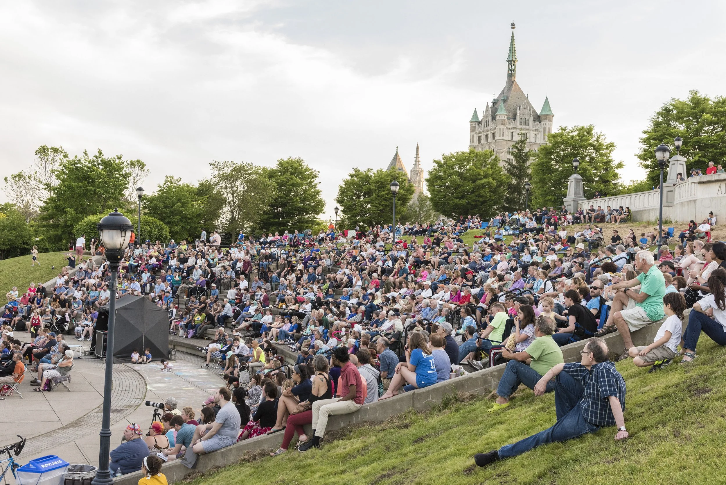  The Albany Symphony at Jennings Landing in 2019 for the Sing Out NY! Festival. 