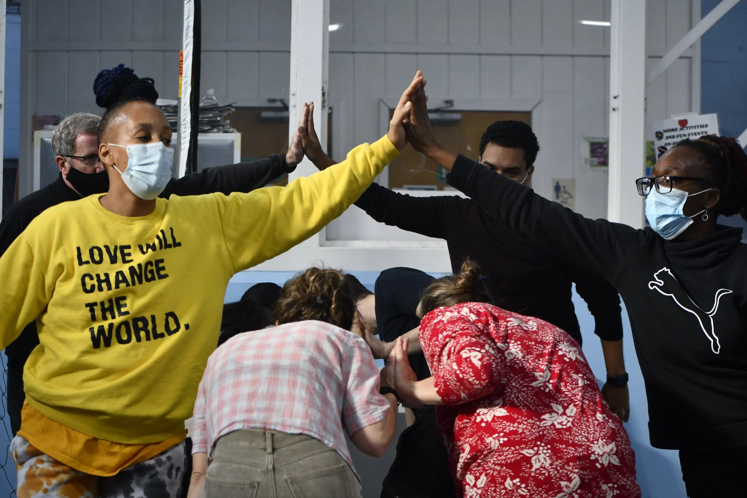  Adia and Jae participating in the Kontradans. 