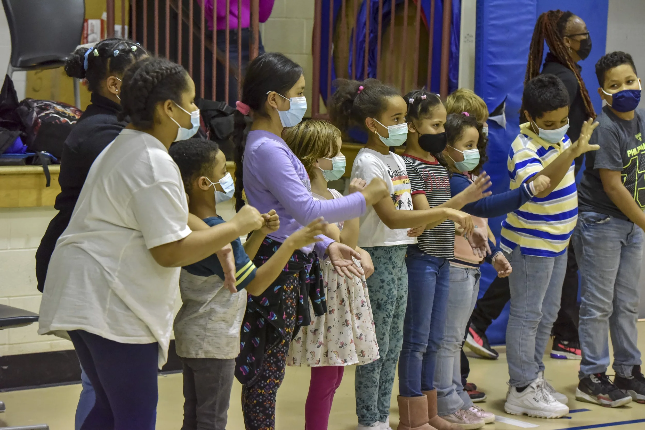  Students join in the workshop. 