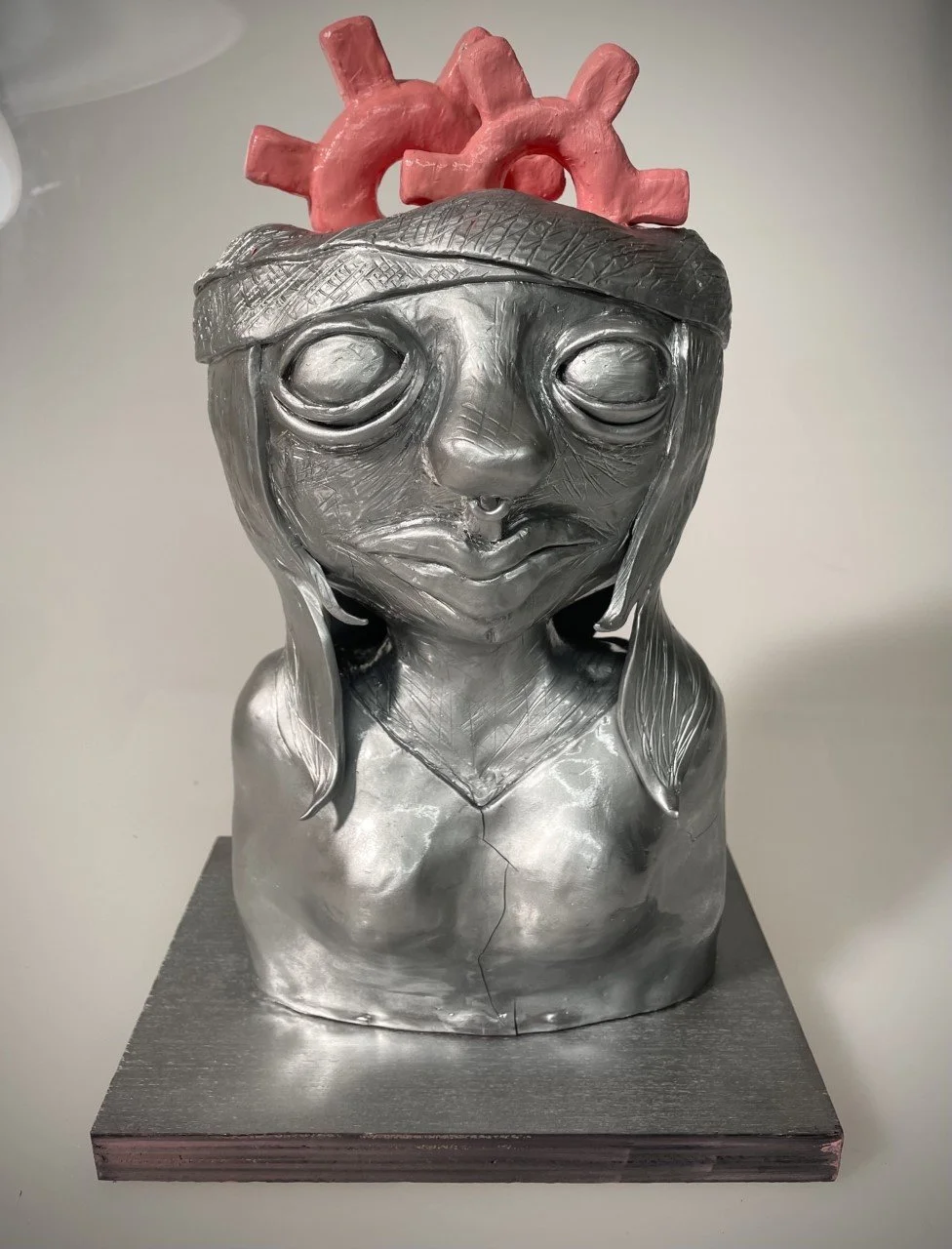 societal robot sculpture