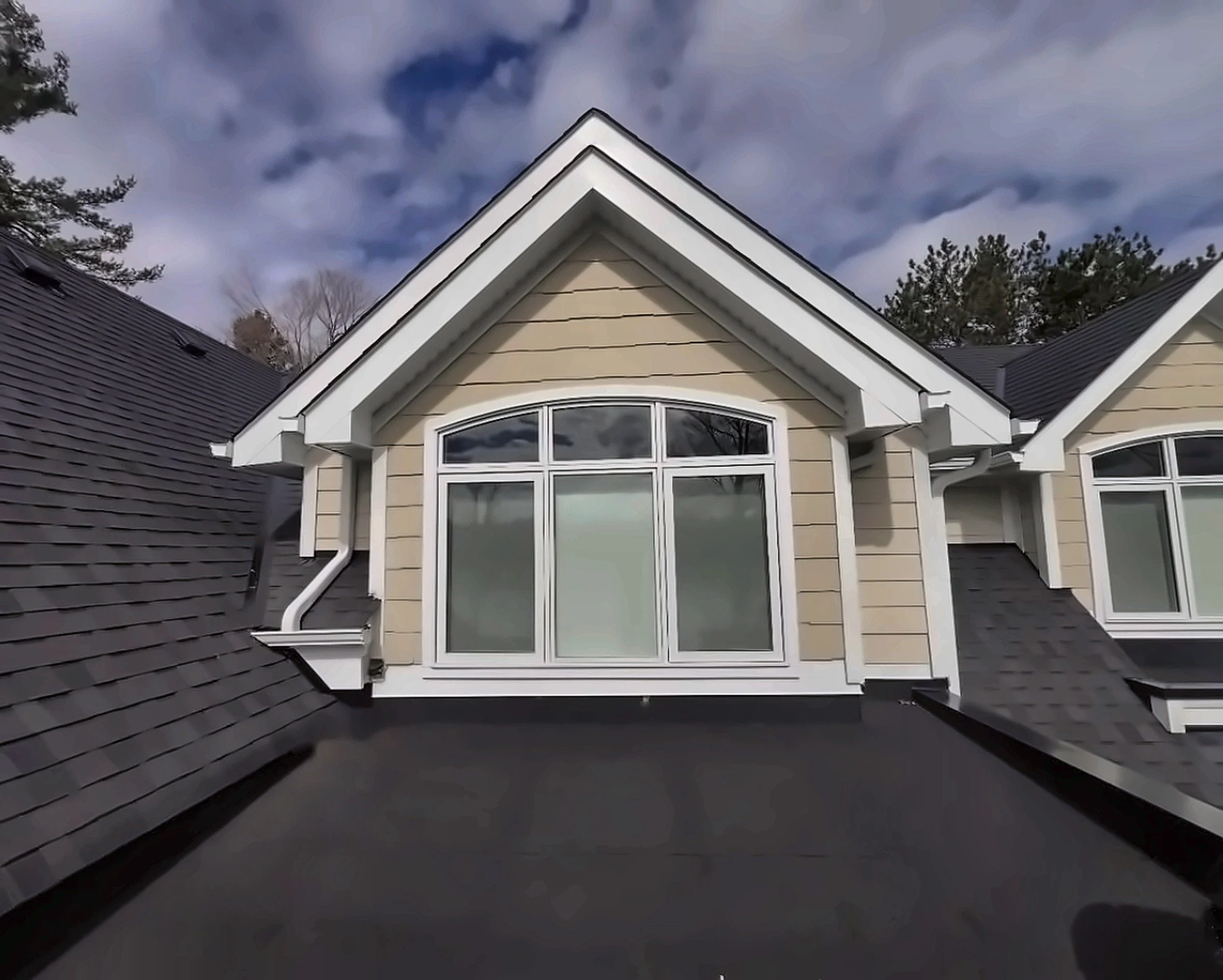 EXTERIOR CAULKING