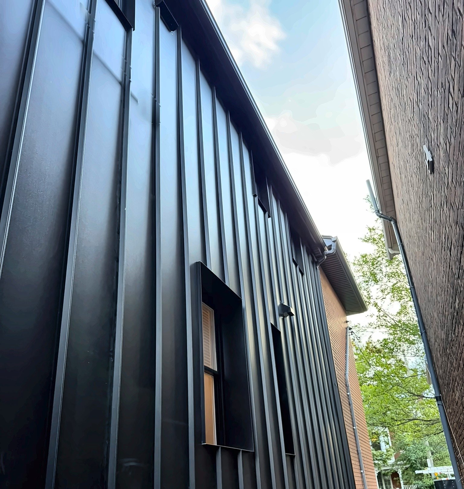 ALUMINUM SIDING