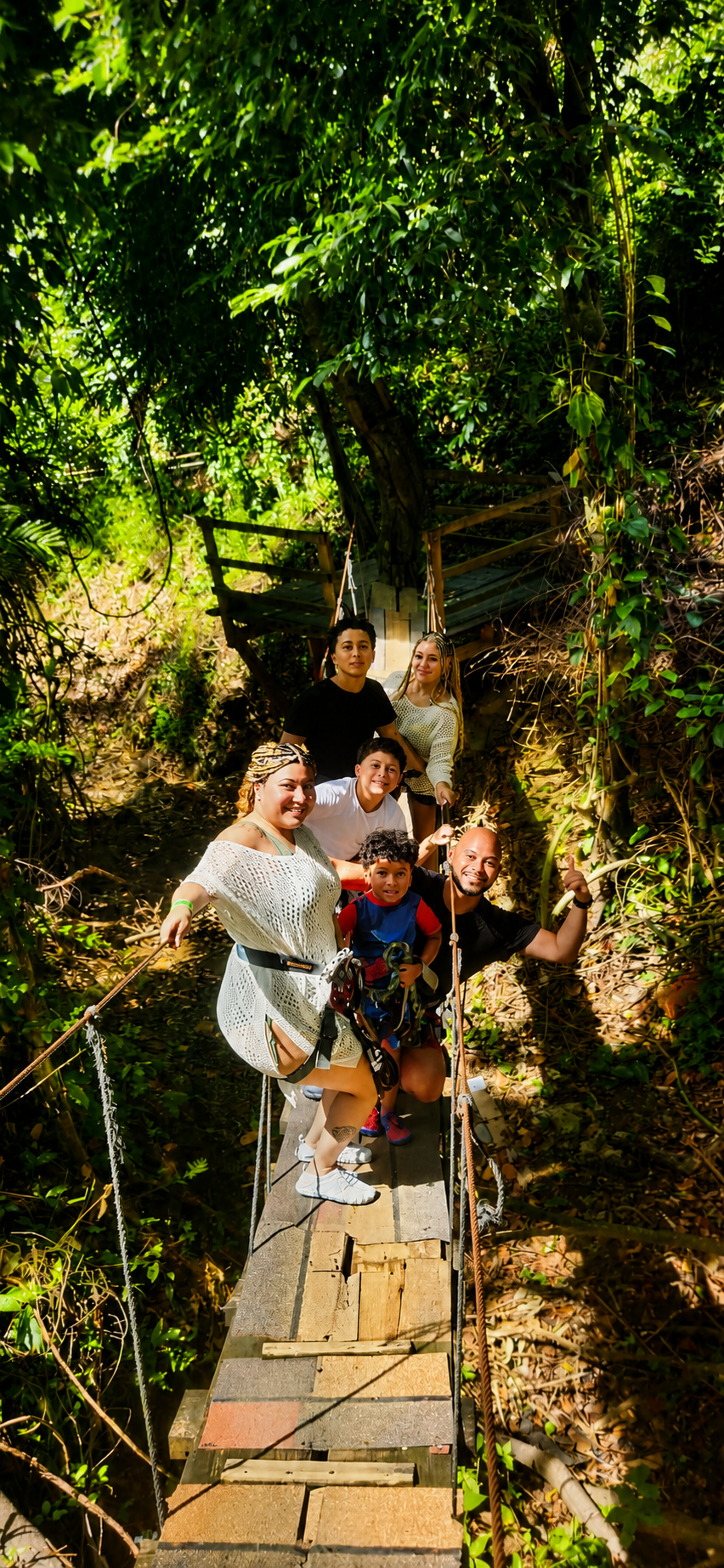 Roatan Wild at Gumbalimba Park