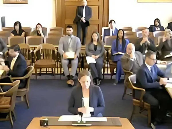Roz Bienvenu argues in the New Mexico Supreme Court!