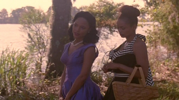 Eves-Bayou-roz mozelle.png
