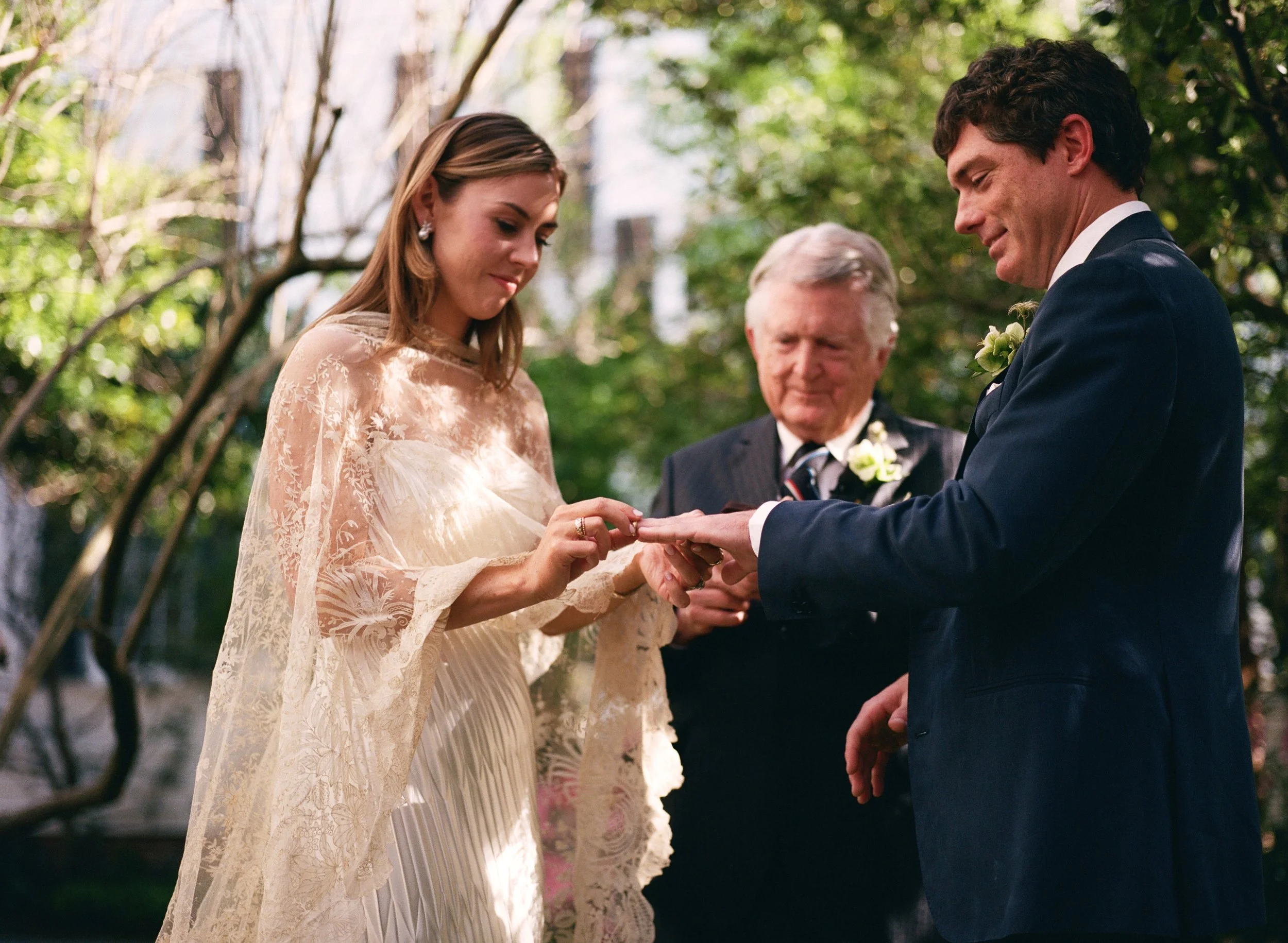 KatieTeddyWEDfilm_00019.jpg