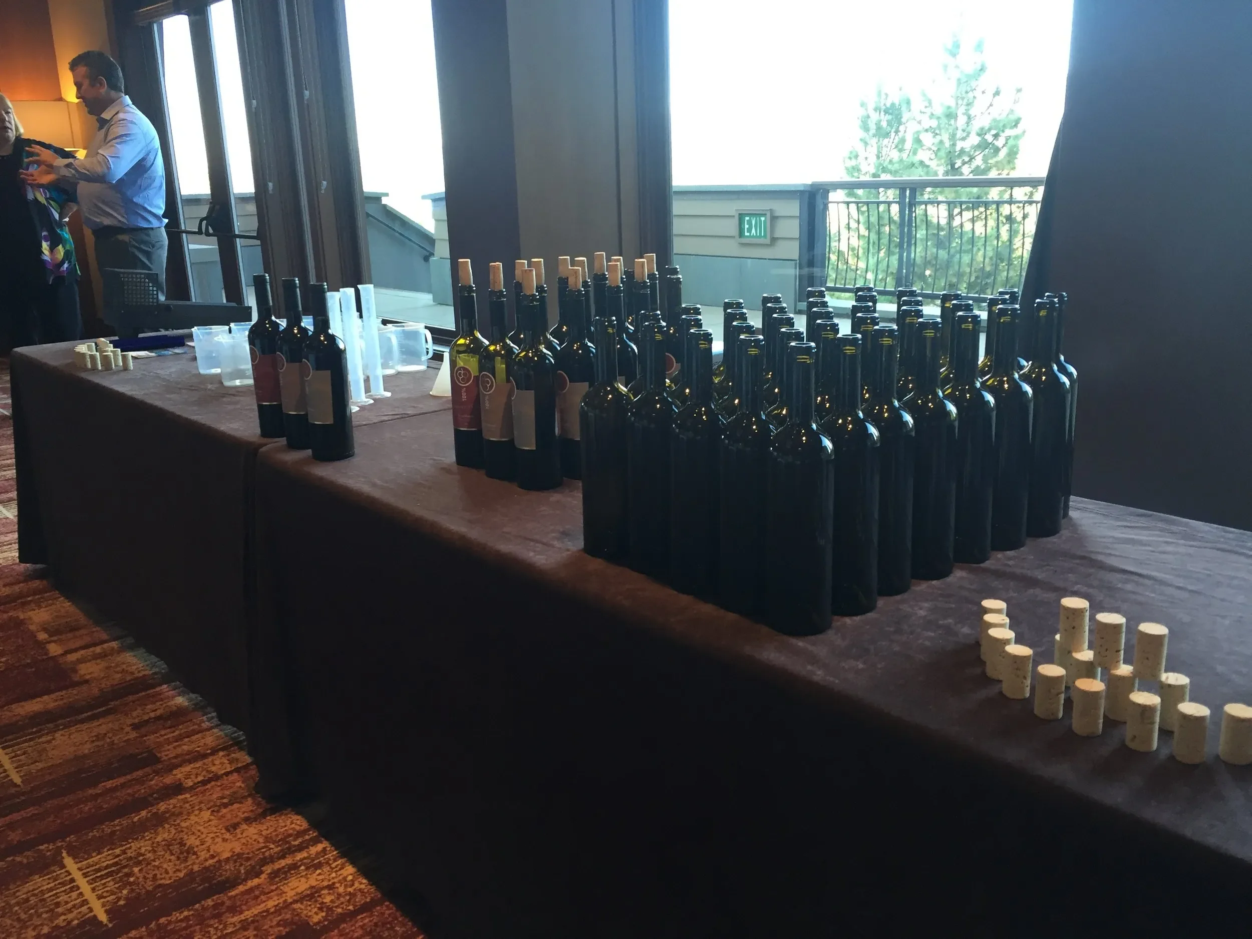 WineTable24.webp