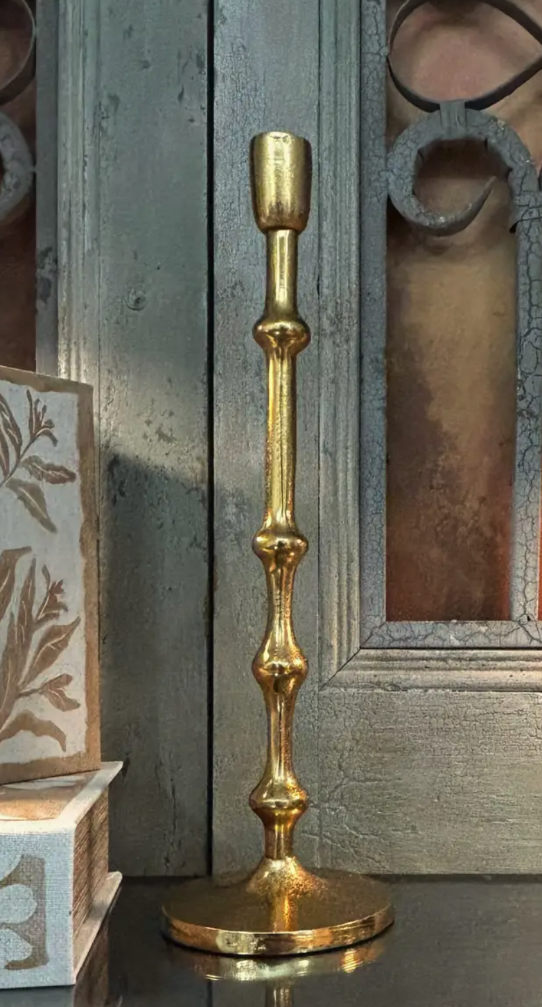 15.5" Gwen Candle Stick