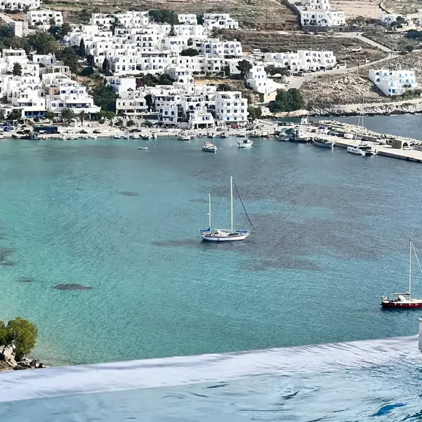 Deluxe Room with Deep Pool - Two rooms left -(Deposit Only)