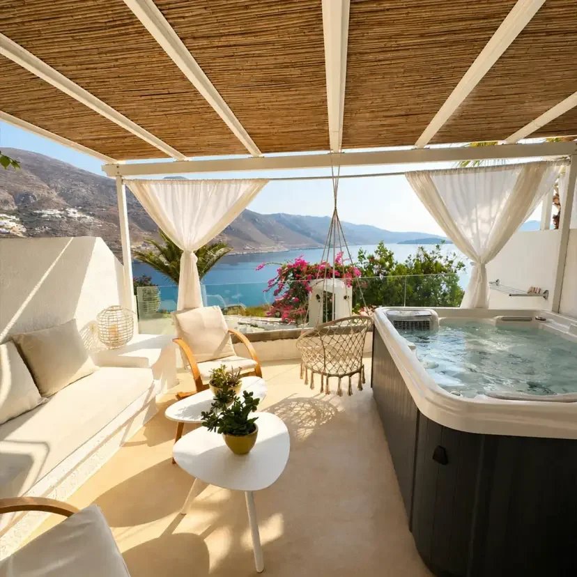 Junior Family Suite with outdoor Jacuzzi - 1 Room left (Deposit Only)