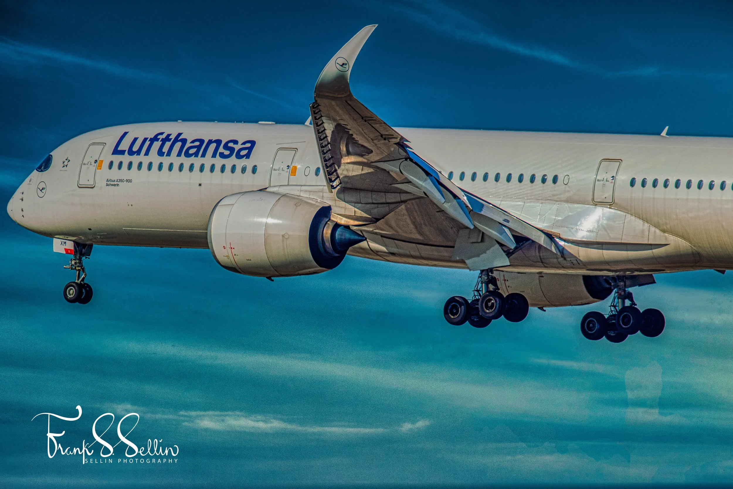 "Lufthansa Seconds from Landing"