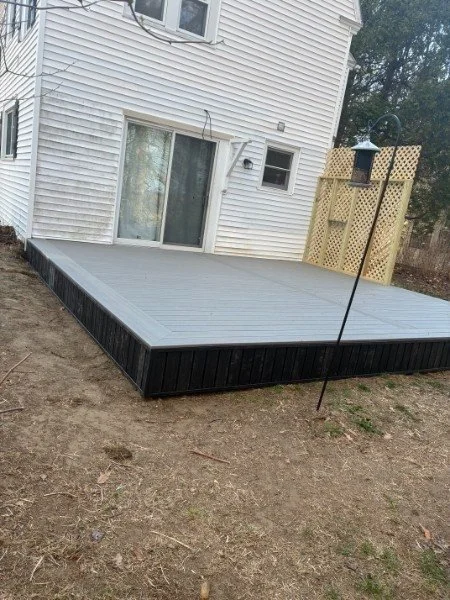 Composite deck with privacy screen