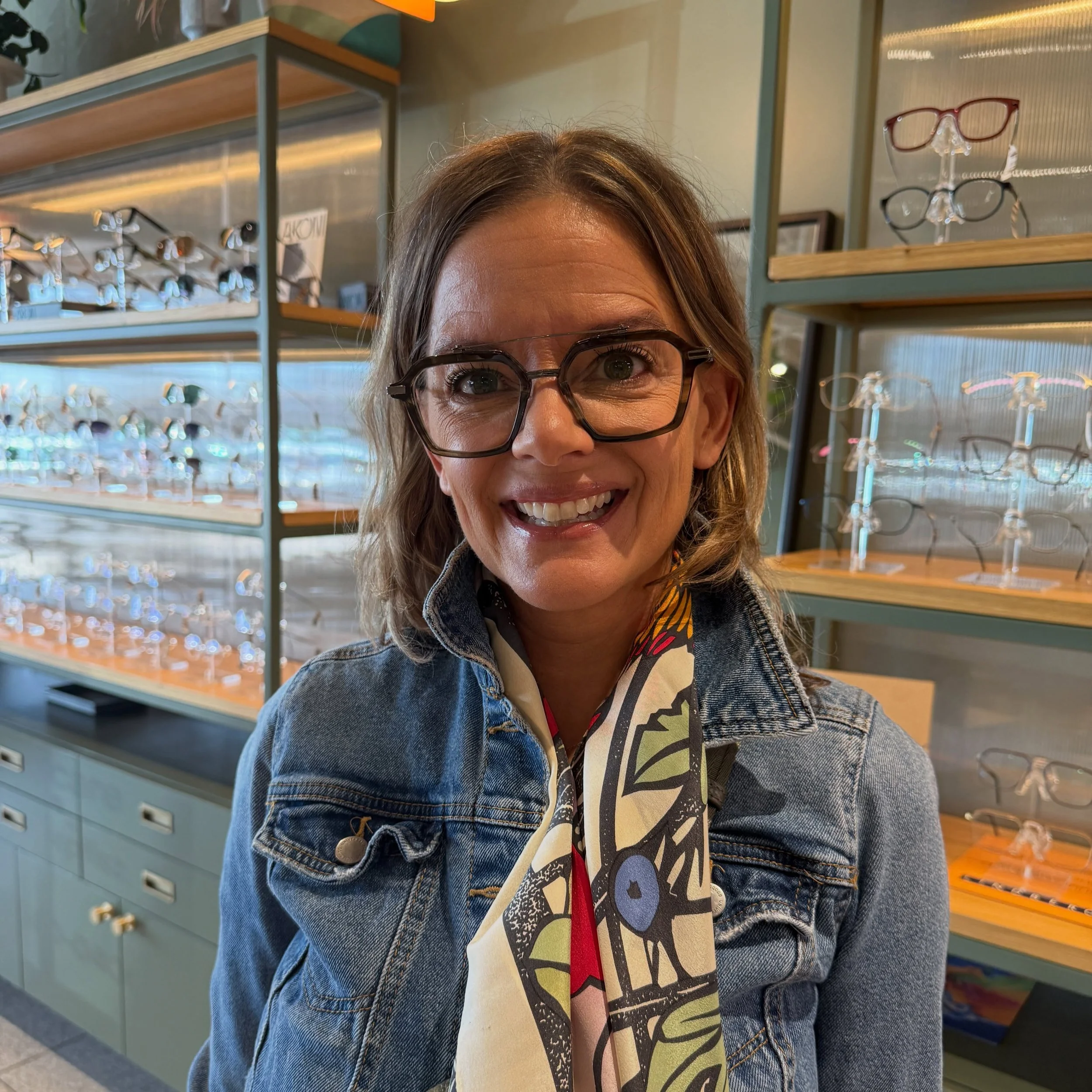 When luxury craftsmanship meets individual style. ✨

Gail is absolute perfection in her new Akoni frames! Featuring precise architectural lines, a subtle brow bar, and rich Japanese acetate, this silhouette effortlessly elevates her look.

Thank you,