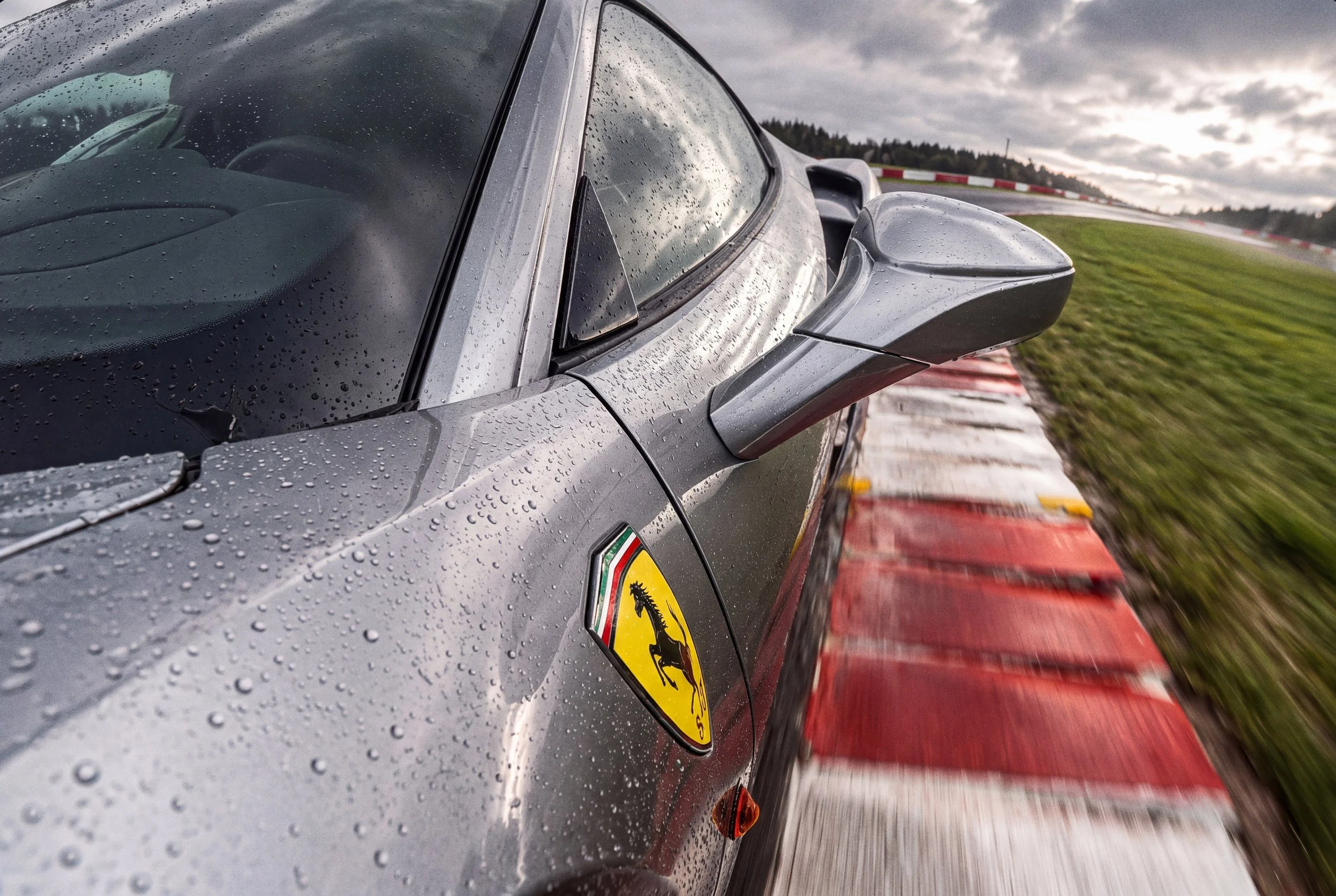 FERARRI0001 (unprocessed).jpg
