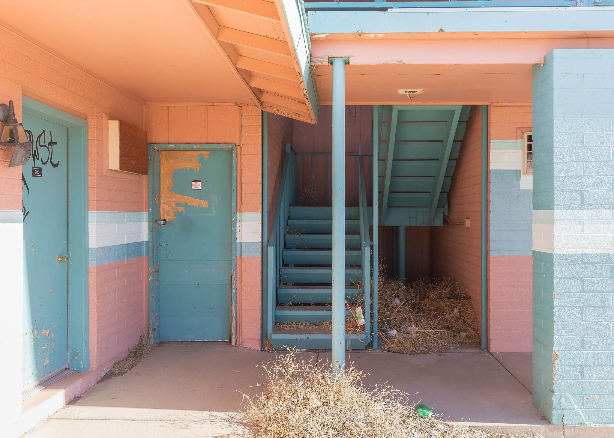 Abandoned Anasazi Inn.jpg