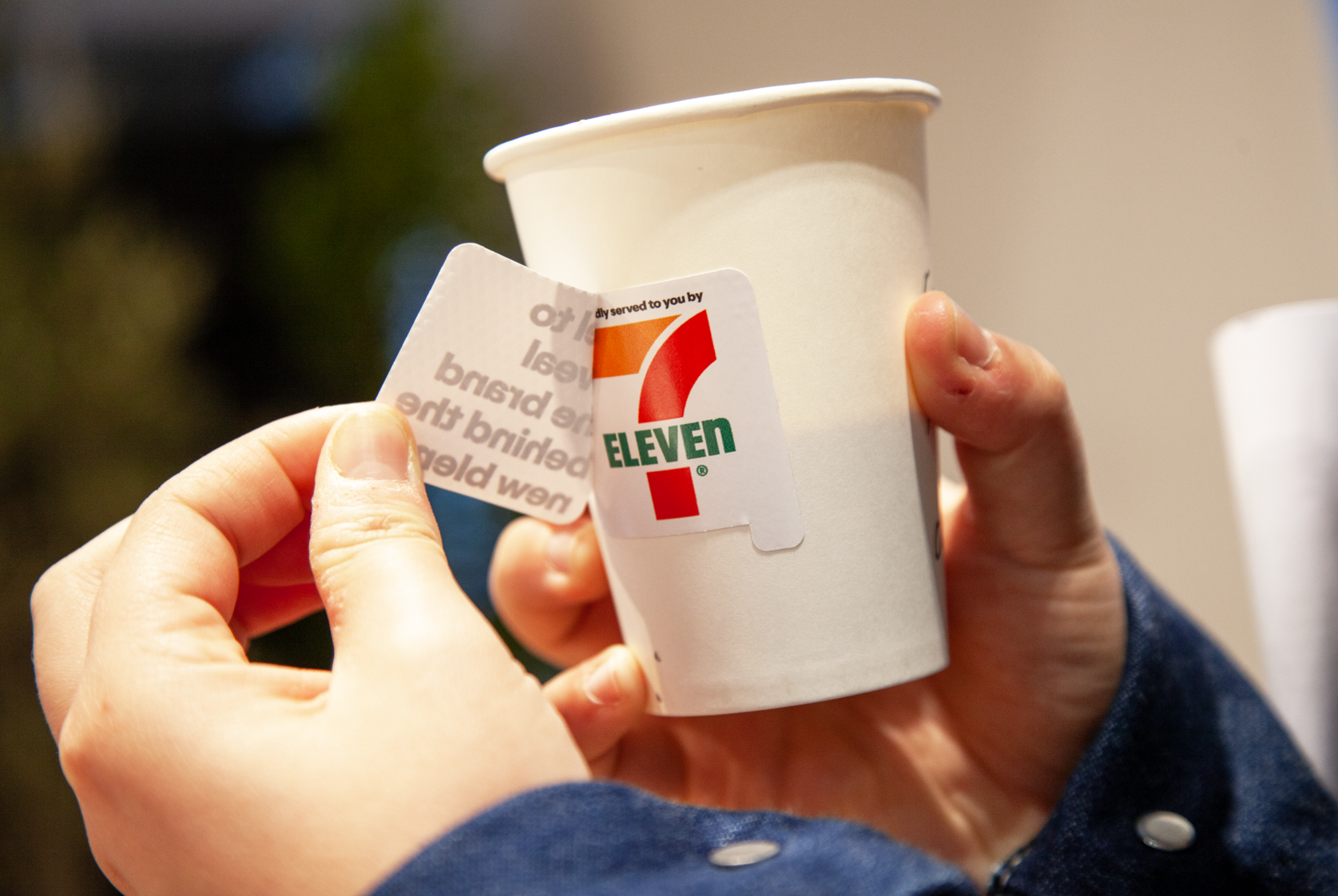 7-Eleven: Dark Cafe brand reveal