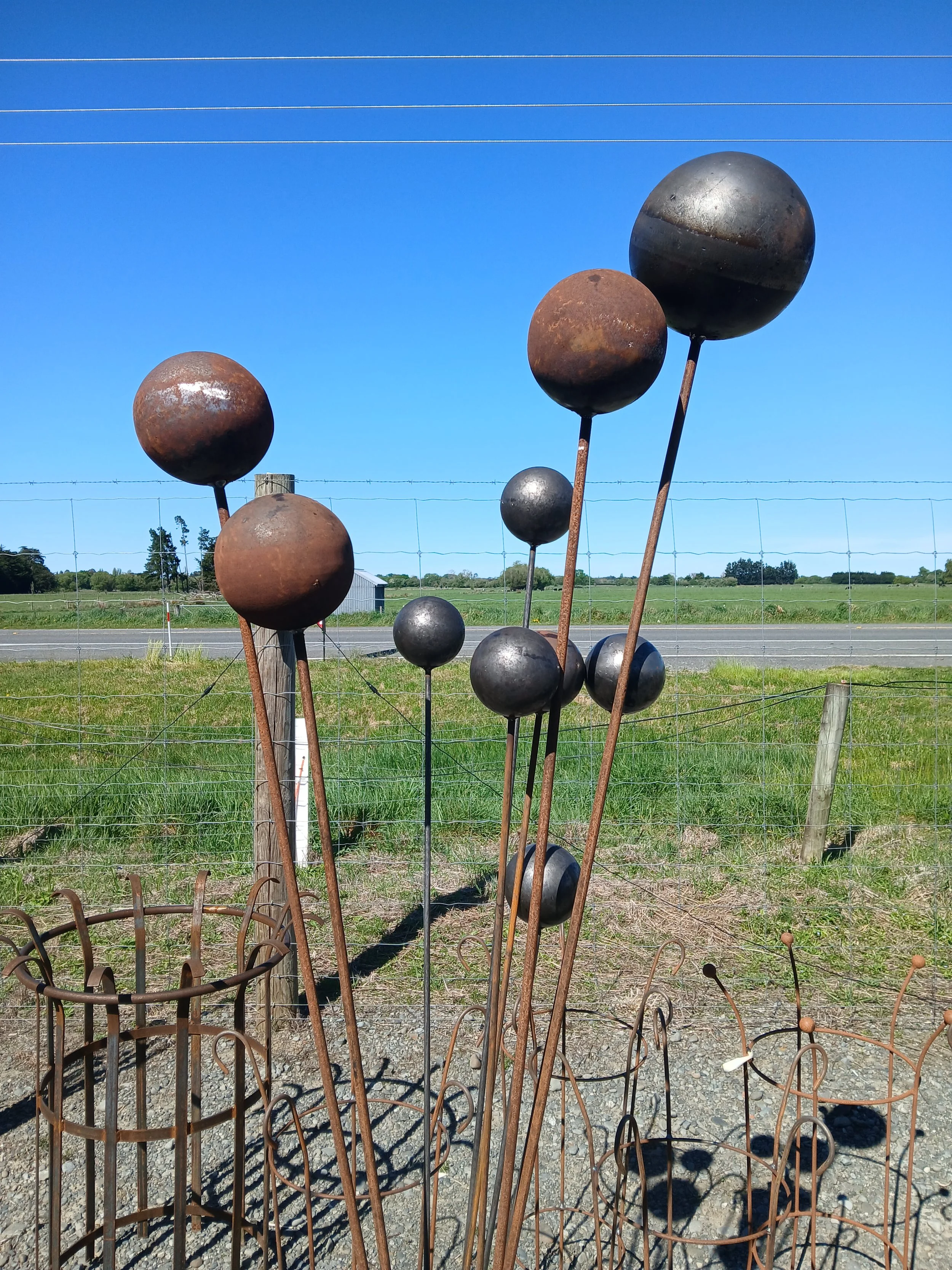 Garden art and sculptures