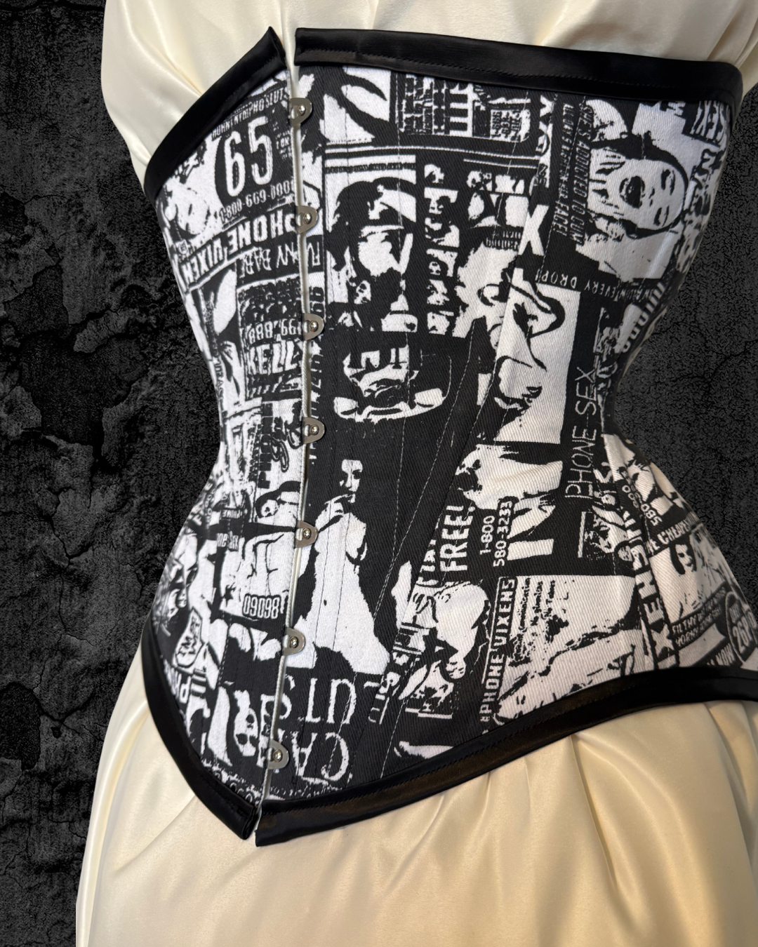 PUNK DIVA CORSET - TALL - 27 INCH