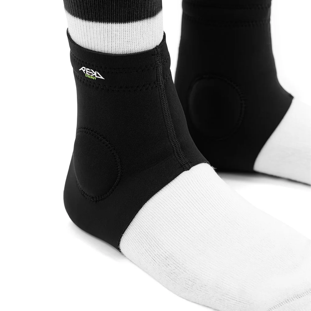 RKD805 REKD Energy Slim Footie Detail 2 copy.jpeg