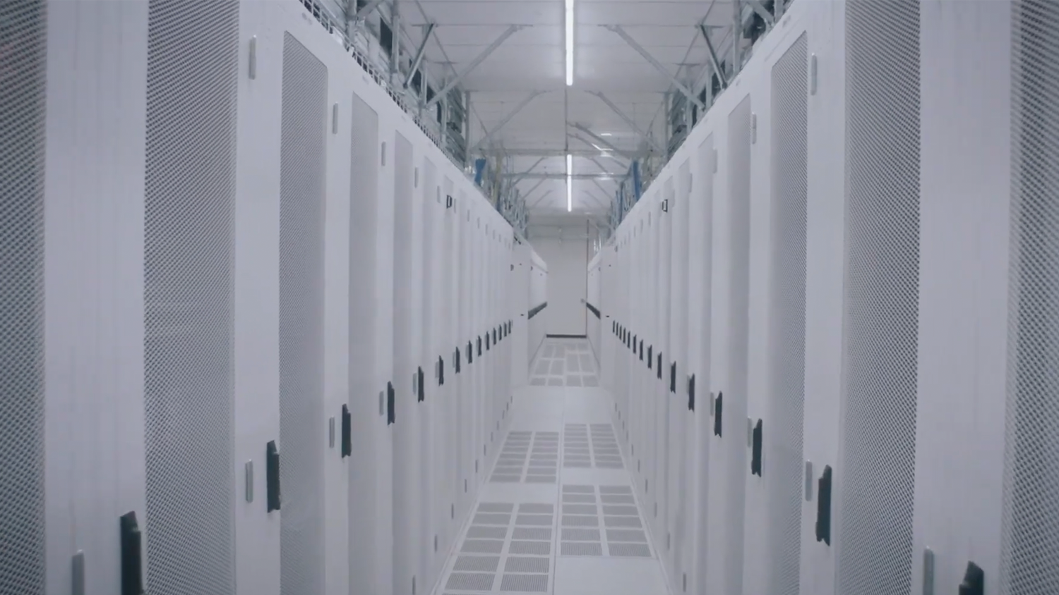 OpenColo: Striving for the best data centre experience