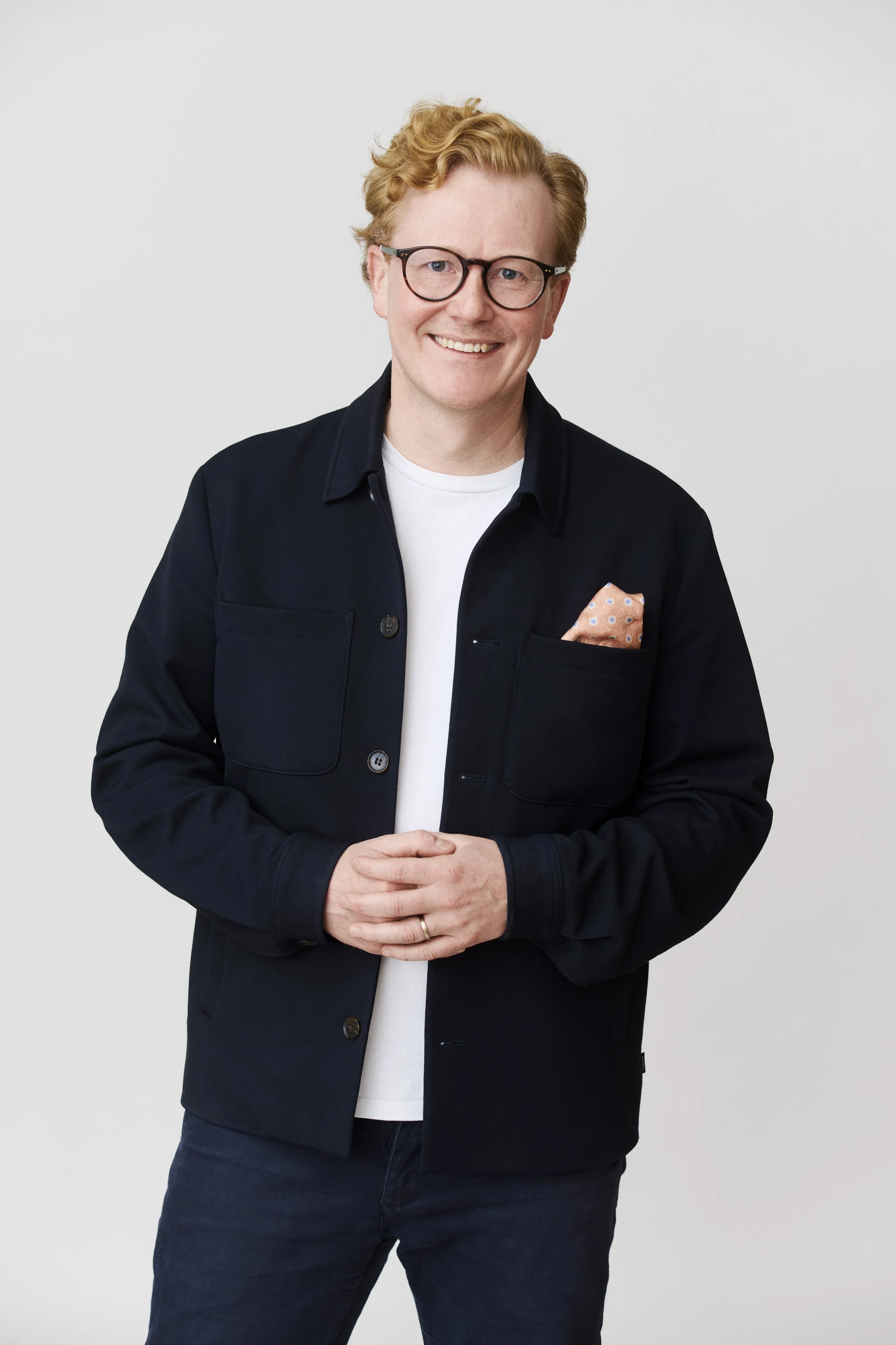 Sameli Hakola, change management and interim management professional in Helsinki.