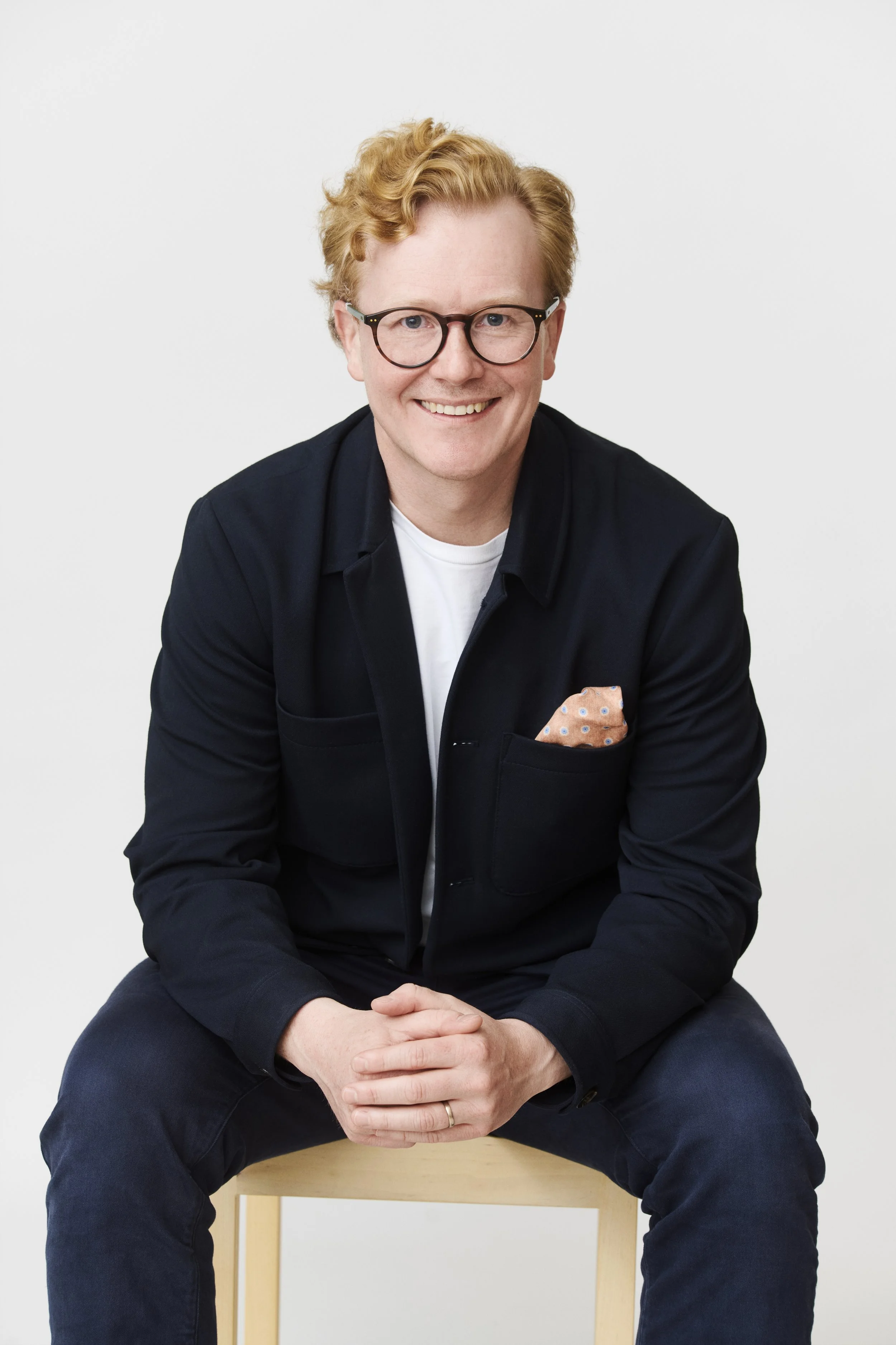 Sameli Hakola, change management and interim management professional in Helsinki.