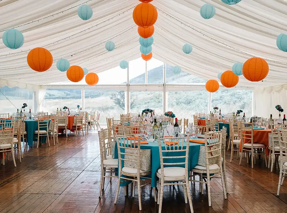 wedding-framed-lanterns-framed-interior-summer23.webp