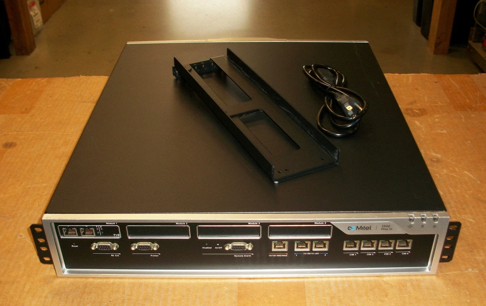 Mitel 3300 Mxe Controller 5000