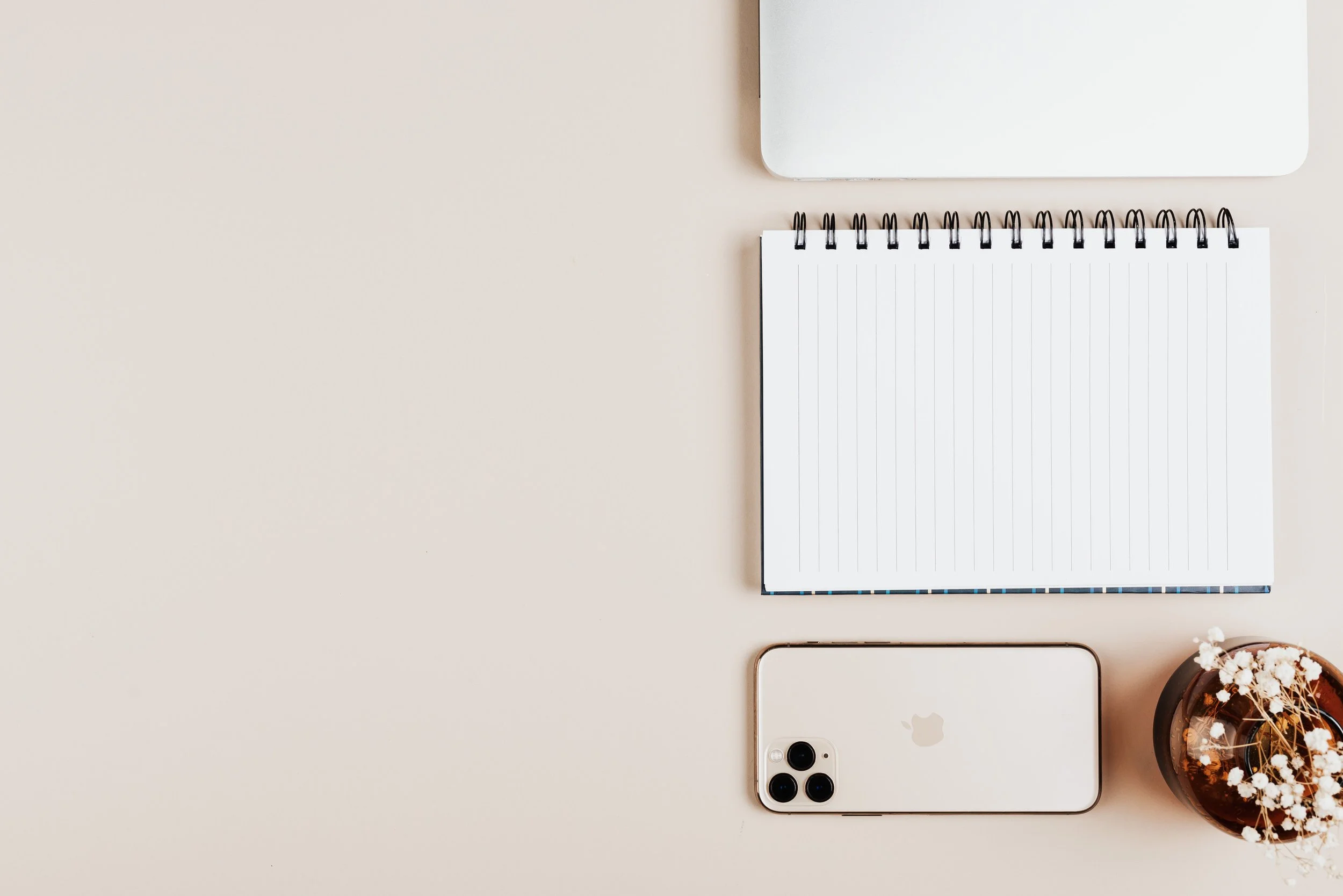 Desktop with notepad