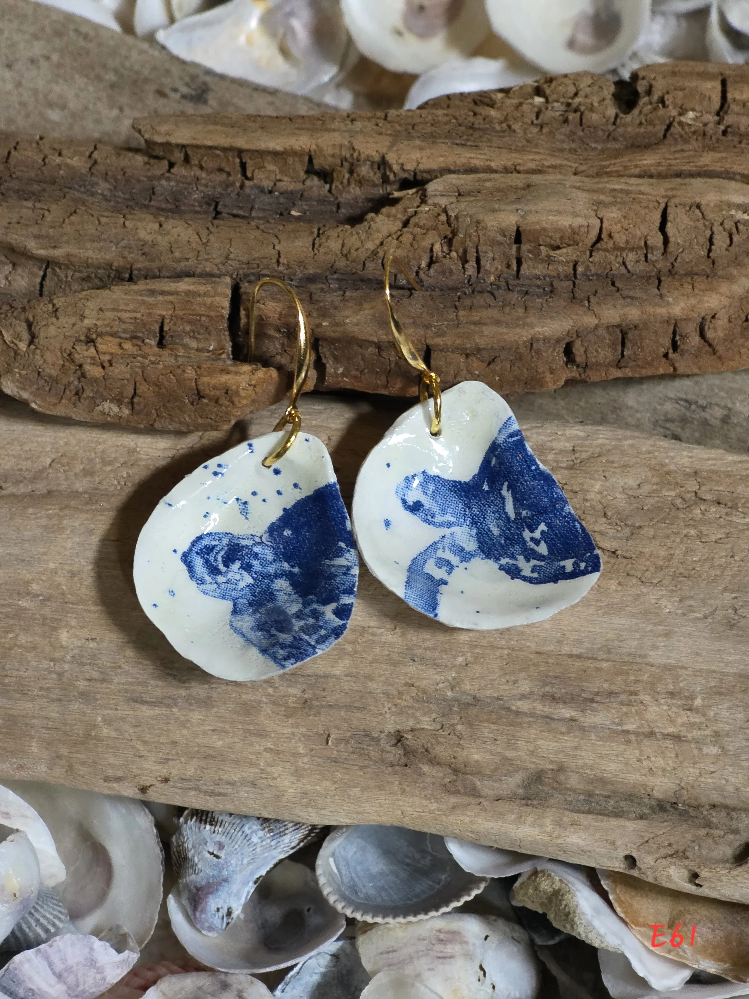 Sea Turtle Oyster Shell Earrings