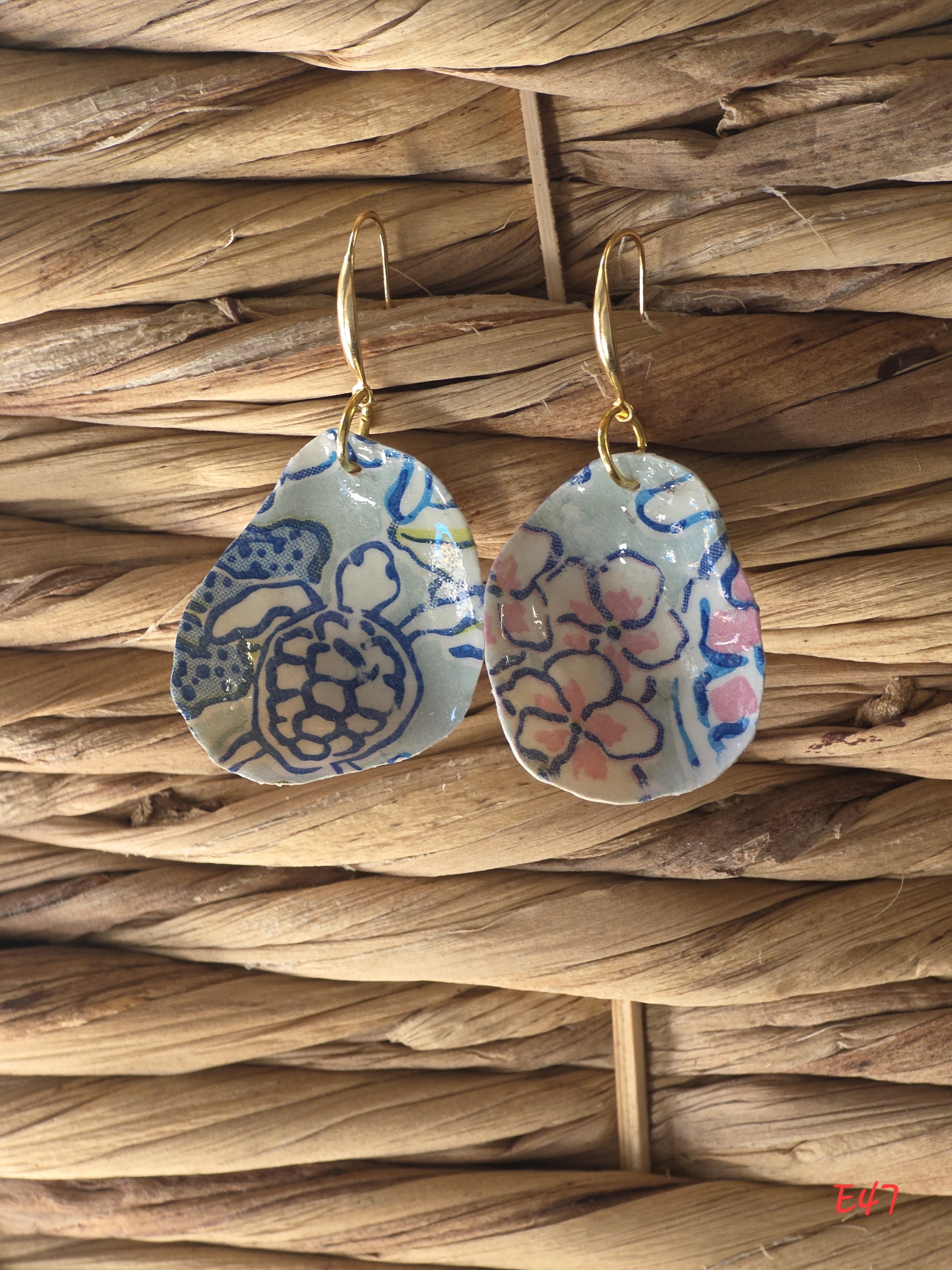 Pastel Turtle Oyster Shell Earrings