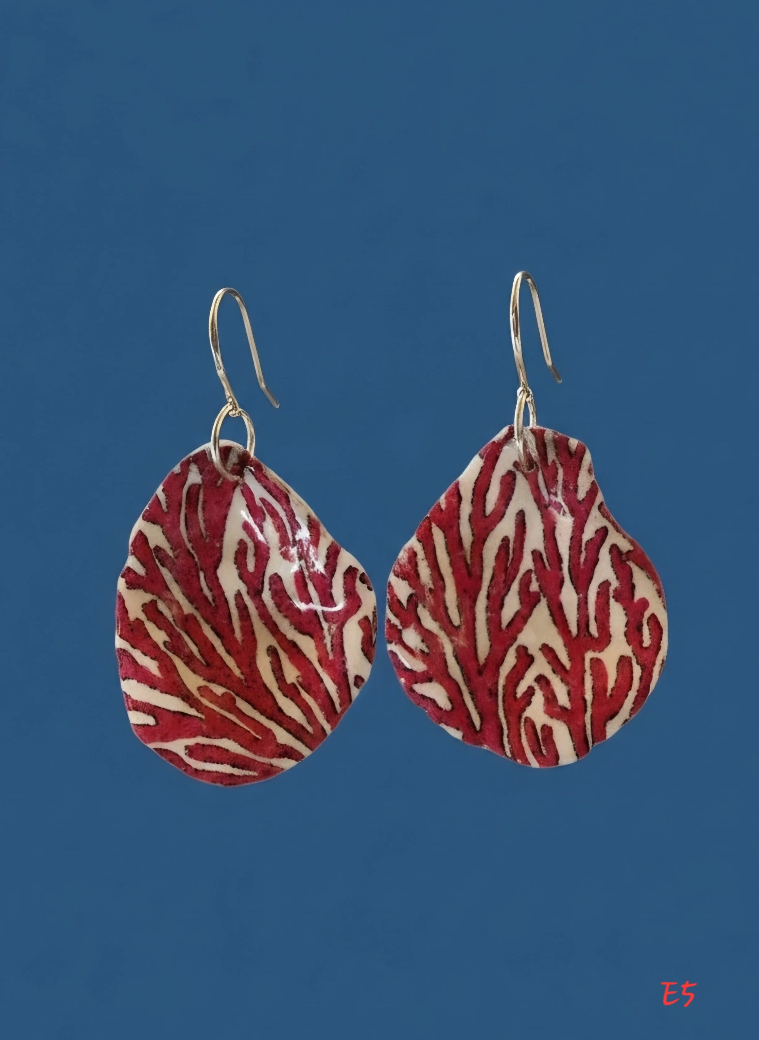 Coral Reef Oyster Shell Earring