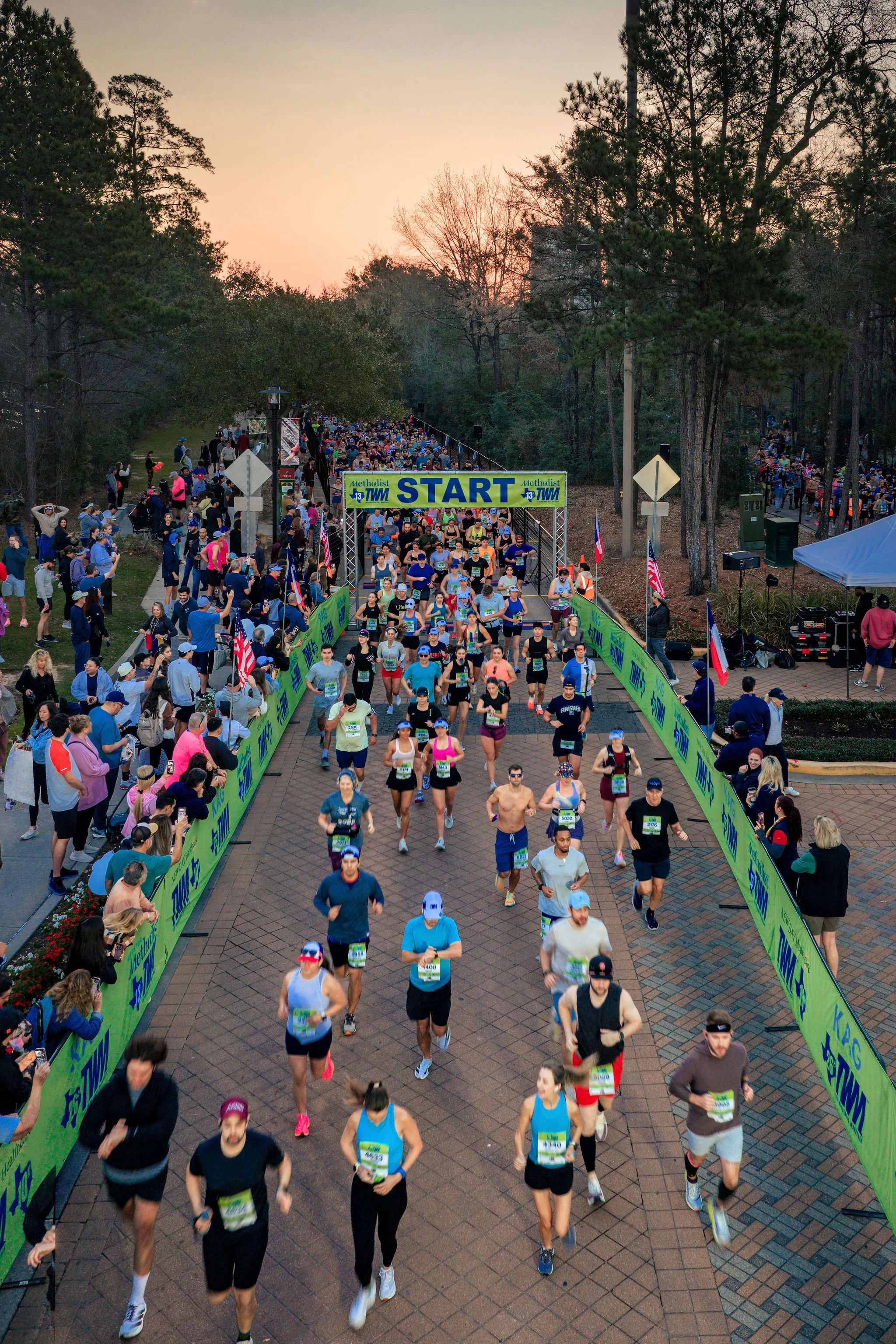 The Woodlands Marathon race field from above